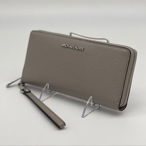Michael Kors Continental Wallet Wristlet